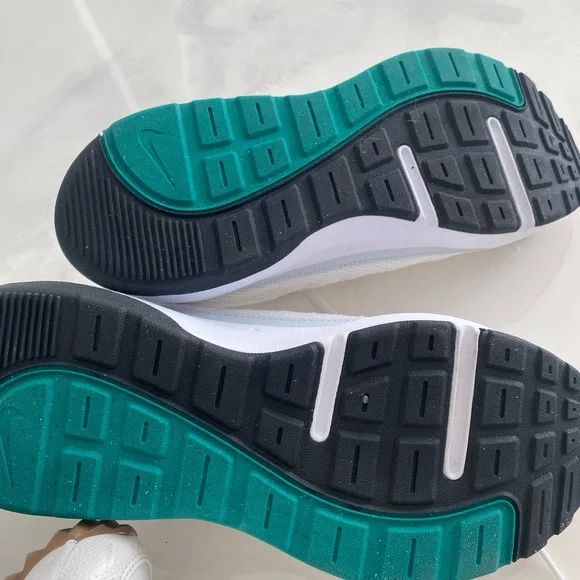 Nike White and Teal Athletic Shoes - Picture 5 of 5